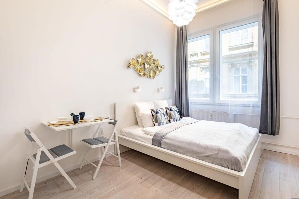 Ultra Central - New - Comfy Studio บูดาเปสต์ ภายนอก รูปภาพ