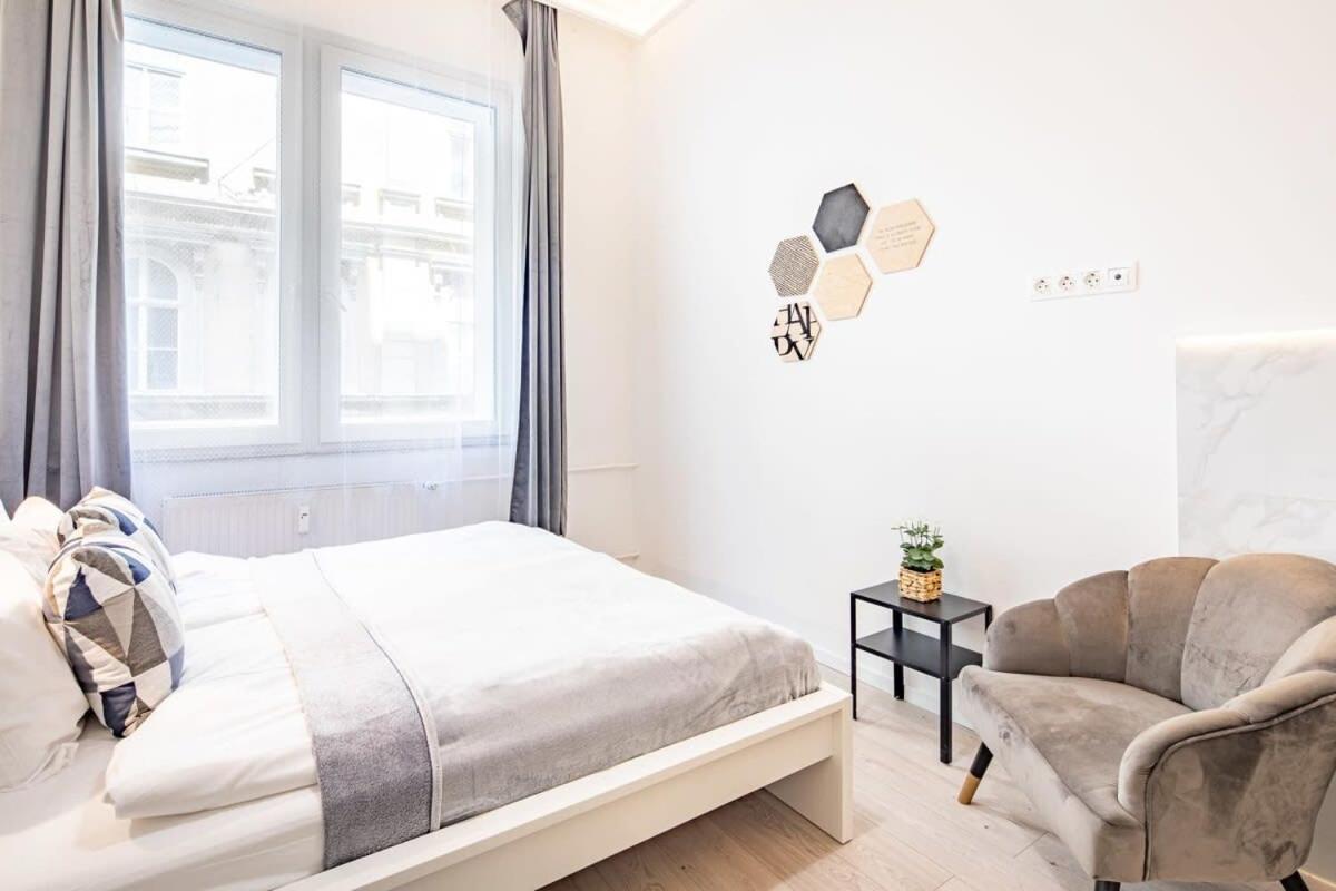 Ultra Central - New - Comfy Studio บูดาเปสต์ ภายนอก รูปภาพ